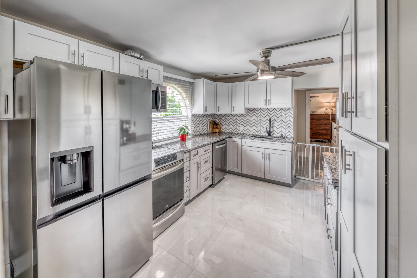 #58 photo, 4610 SE 1st Place, Cape Coral , NY 33904