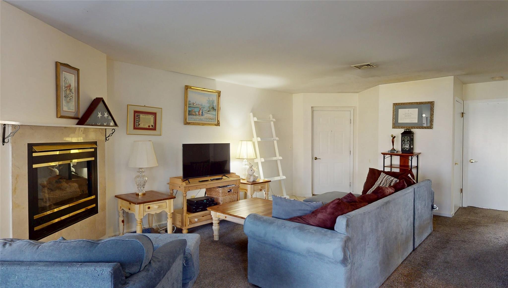 #11 photo, 1121 Washington Green, New Windsor , NY 12553