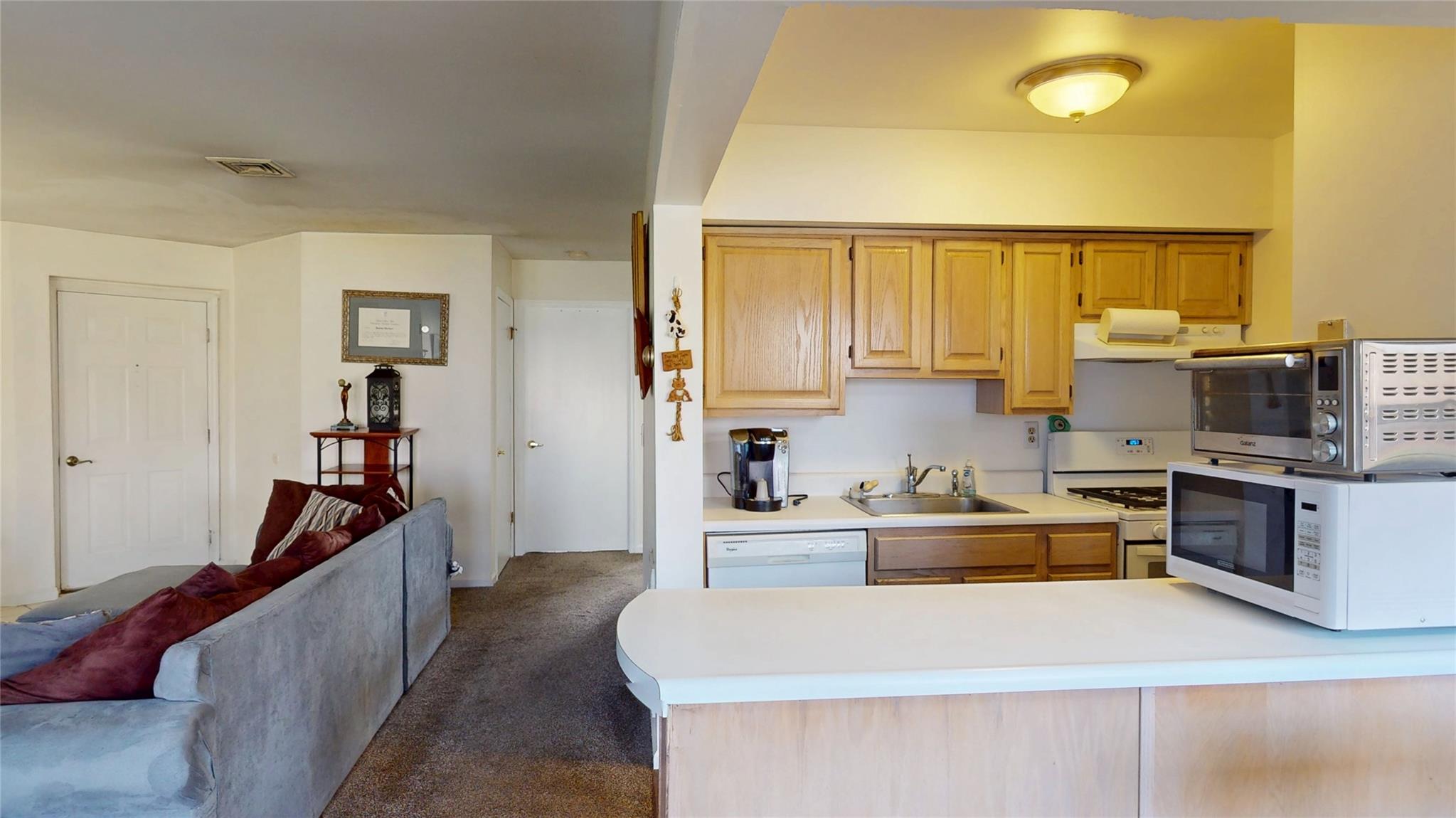 #12 photo, 1121 Washington Green, New Windsor , NY 12553