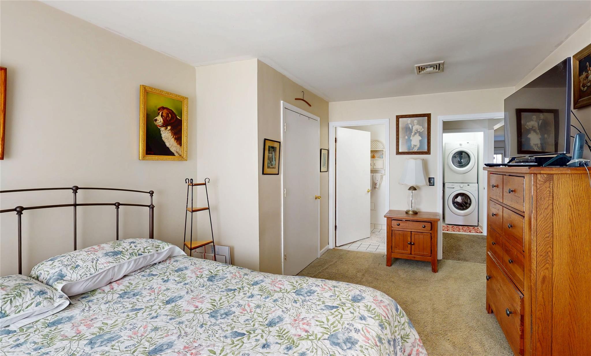 #20 photo, 1121 Washington Green, New Windsor , NY 12553