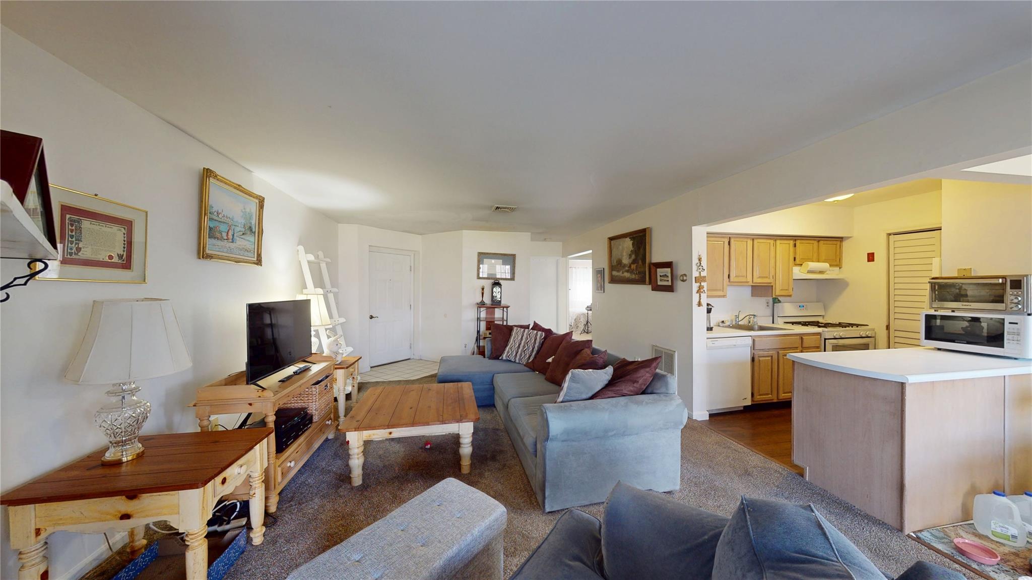 #7 photo, 1121 Washington Green, New Windsor , NY 12553