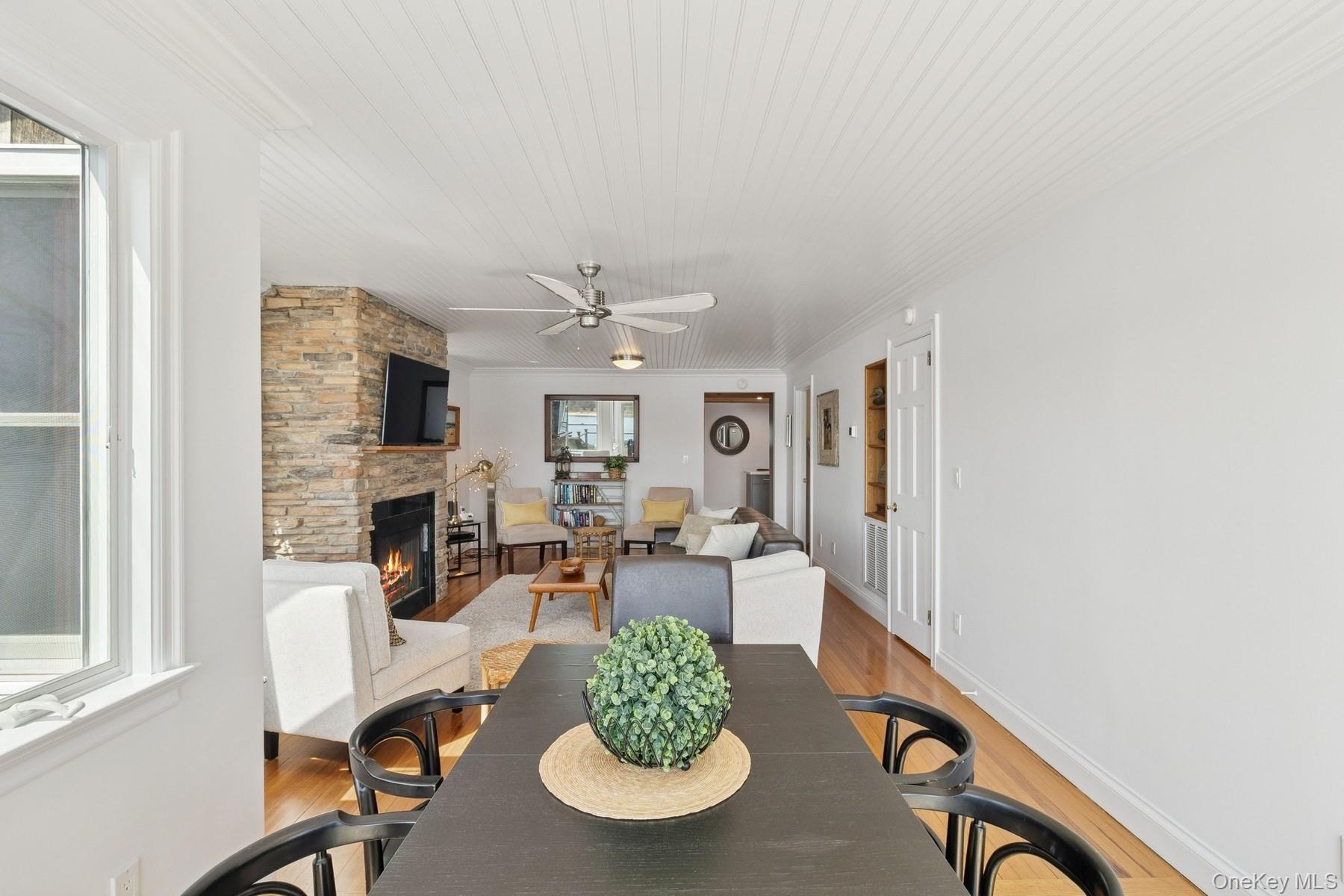 #15 photo, 80 Towd Point Road, サフォーク郡 Southampton , NY 11968