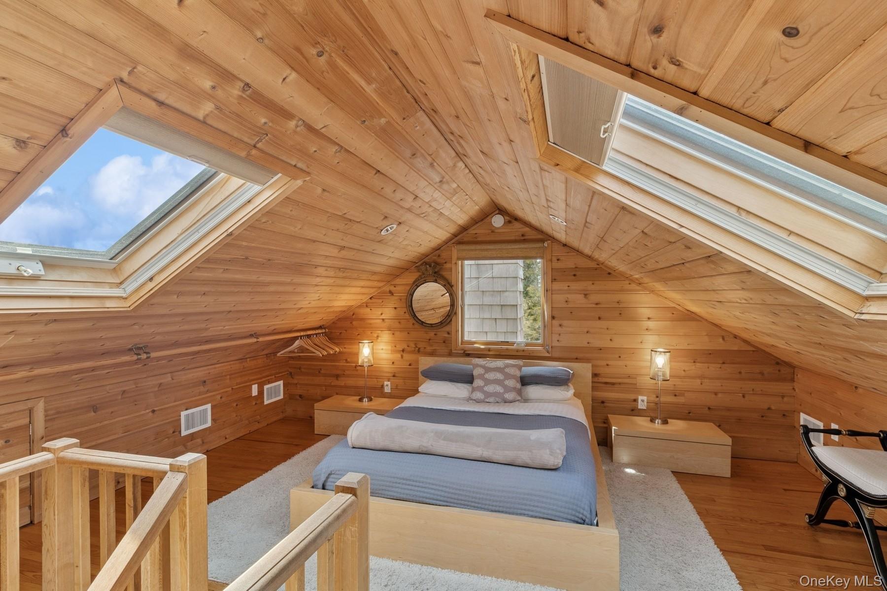 #20 photo, 80 Towd Point Road, サフォーク郡 Southampton , NY 11968