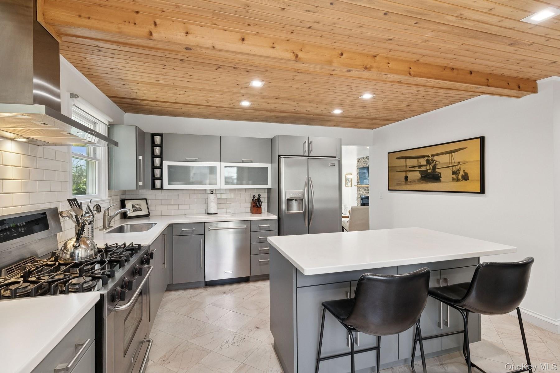 #7 photo, 80 Towd Point Road, サフォーク郡 Southampton , NY 11968