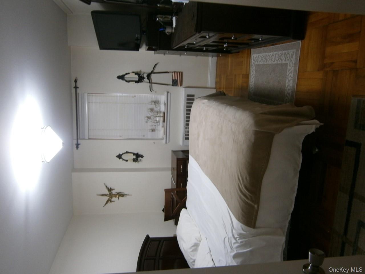 #2 photo, 80 Knolls Crescent, ブロンクス区 Bronx , NY 10463