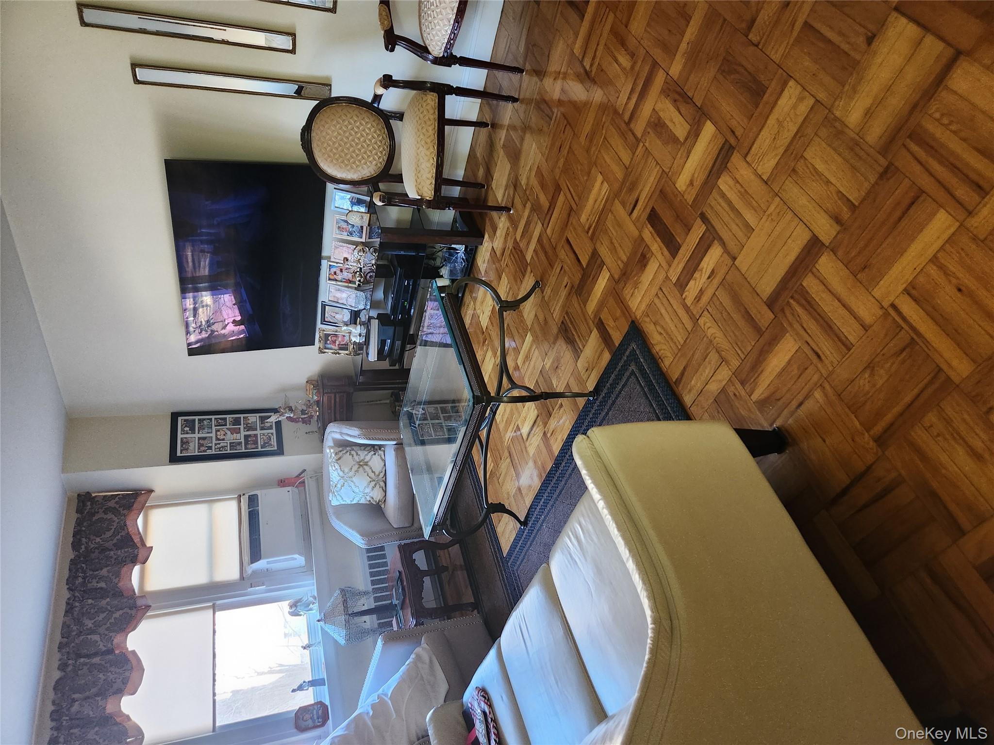#3 photo, 80 Knolls Crescent, ブロンクス区 Bronx , NY 10463