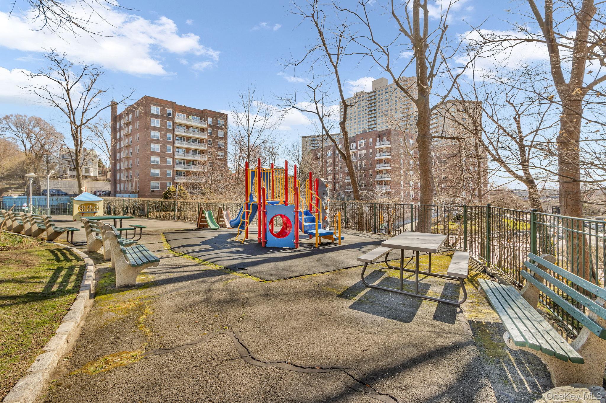 #8 photo, 80 Knolls Crescent, ブロンクス区 Bronx , NY 10463