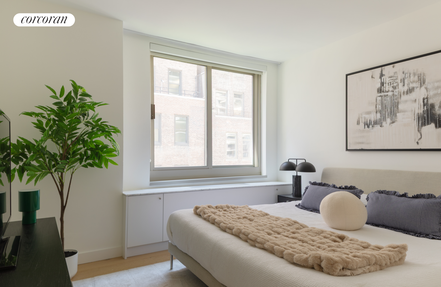 #4 photo, 234 E 46TH Street, マンハッタン Turtle Bay , NY 10017