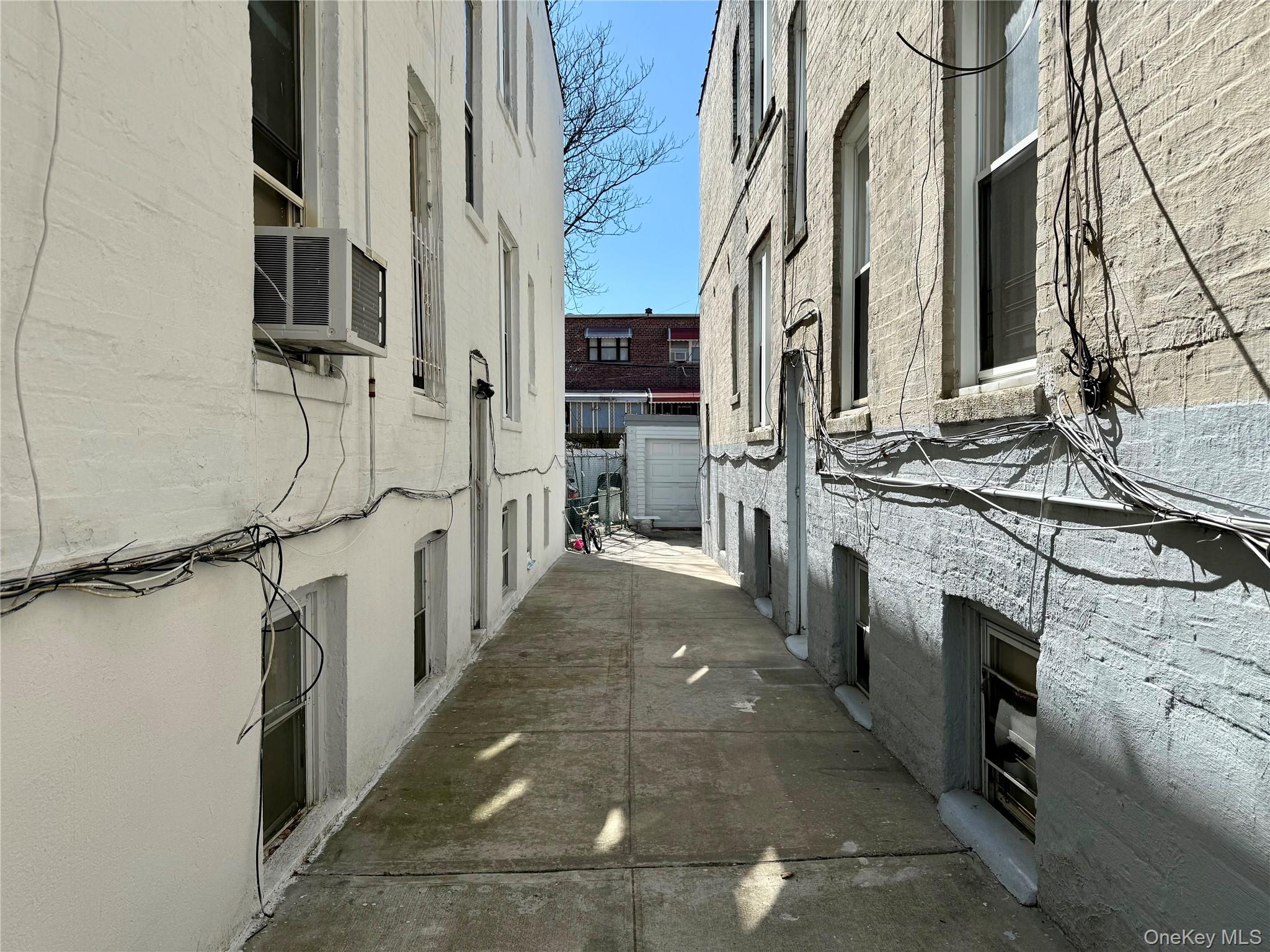 #3 photo, 330 E 91st Street, ブルックリン区 Brooklyn , NY 11212