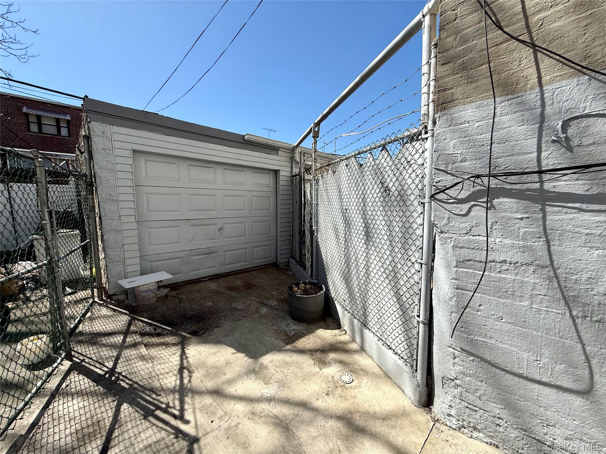 #4 photo, 330 E 91st Street, ブルックリン区 Brooklyn , NY 11212