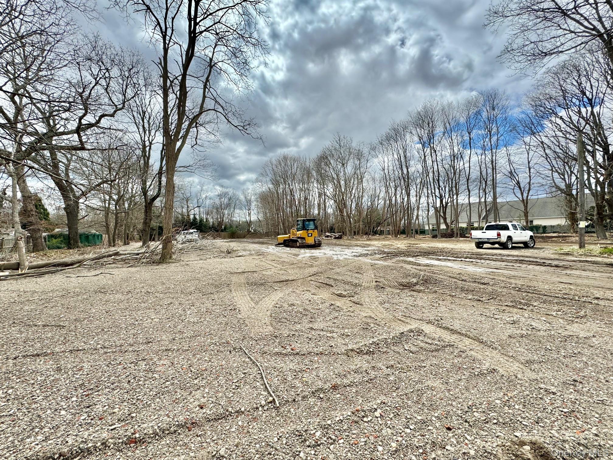 #16 photo, 210-230 Montauk Highway, מחוז סאפוק Moriches , NY 11955