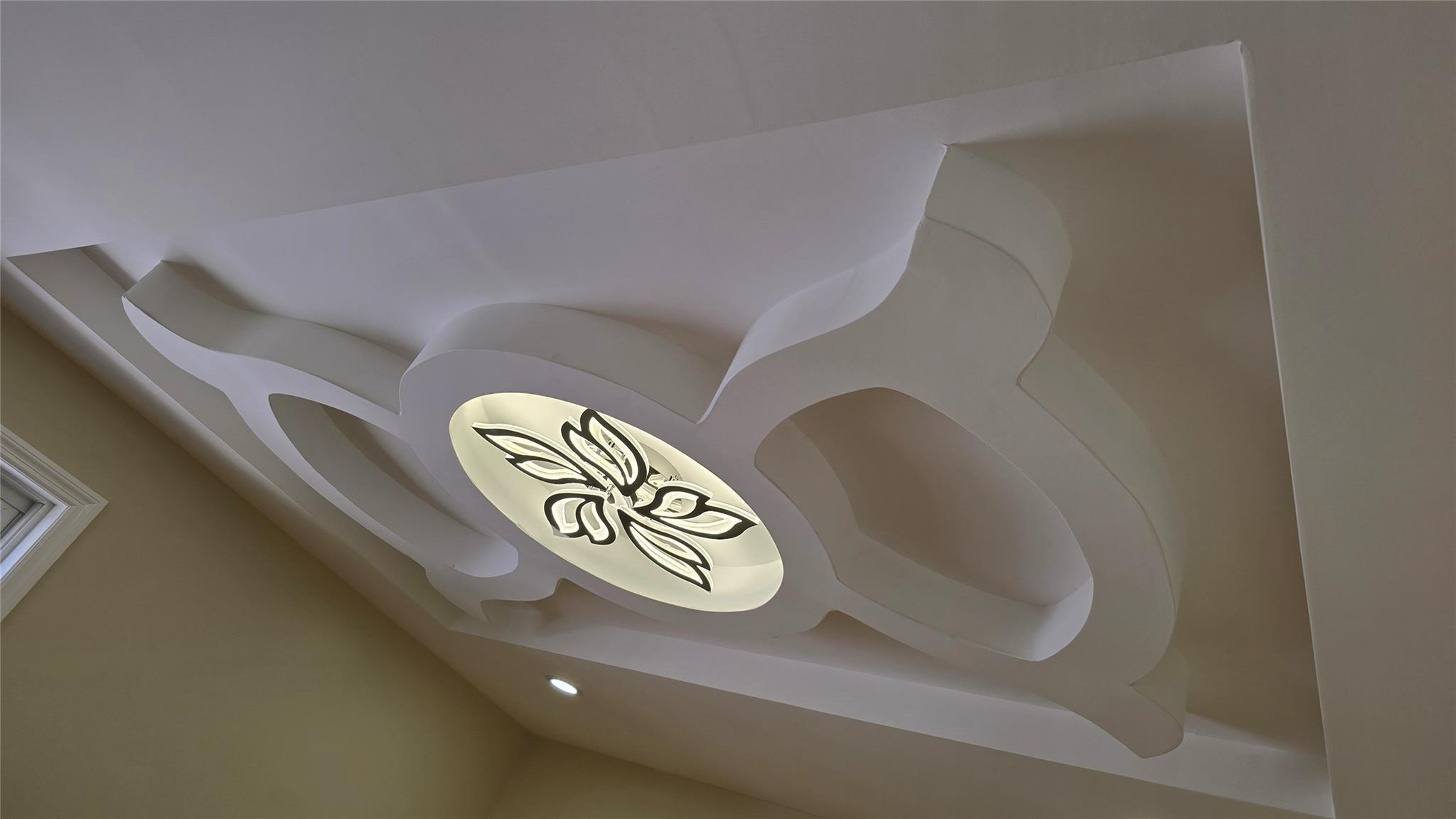 #14 photo, 105-13 171st Street, Jamaica , NY 11433