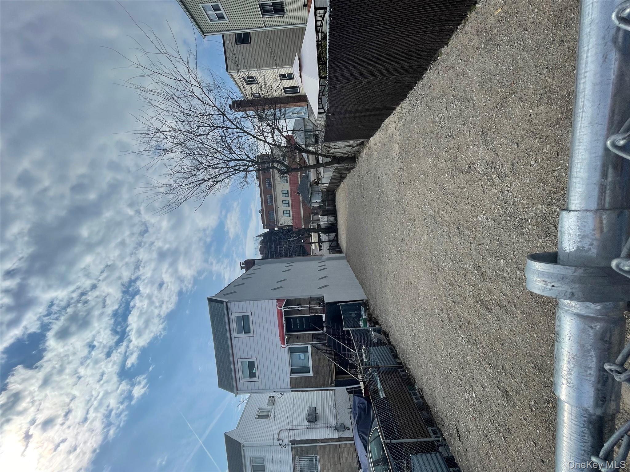 #2 photo, 457 Beach 64th Street, クイーンズ区 Arverne , NY 11692