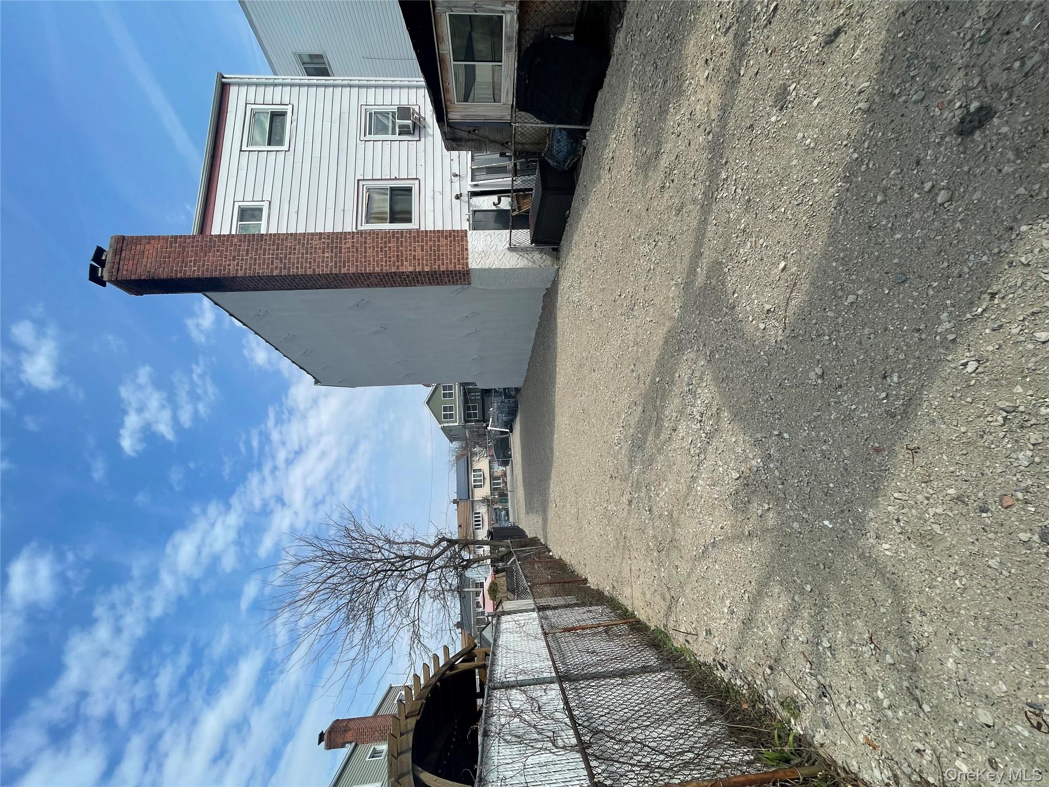 #3 photo, 457 Beach 64th Street, クイーンズ区 Arverne , NY 11692