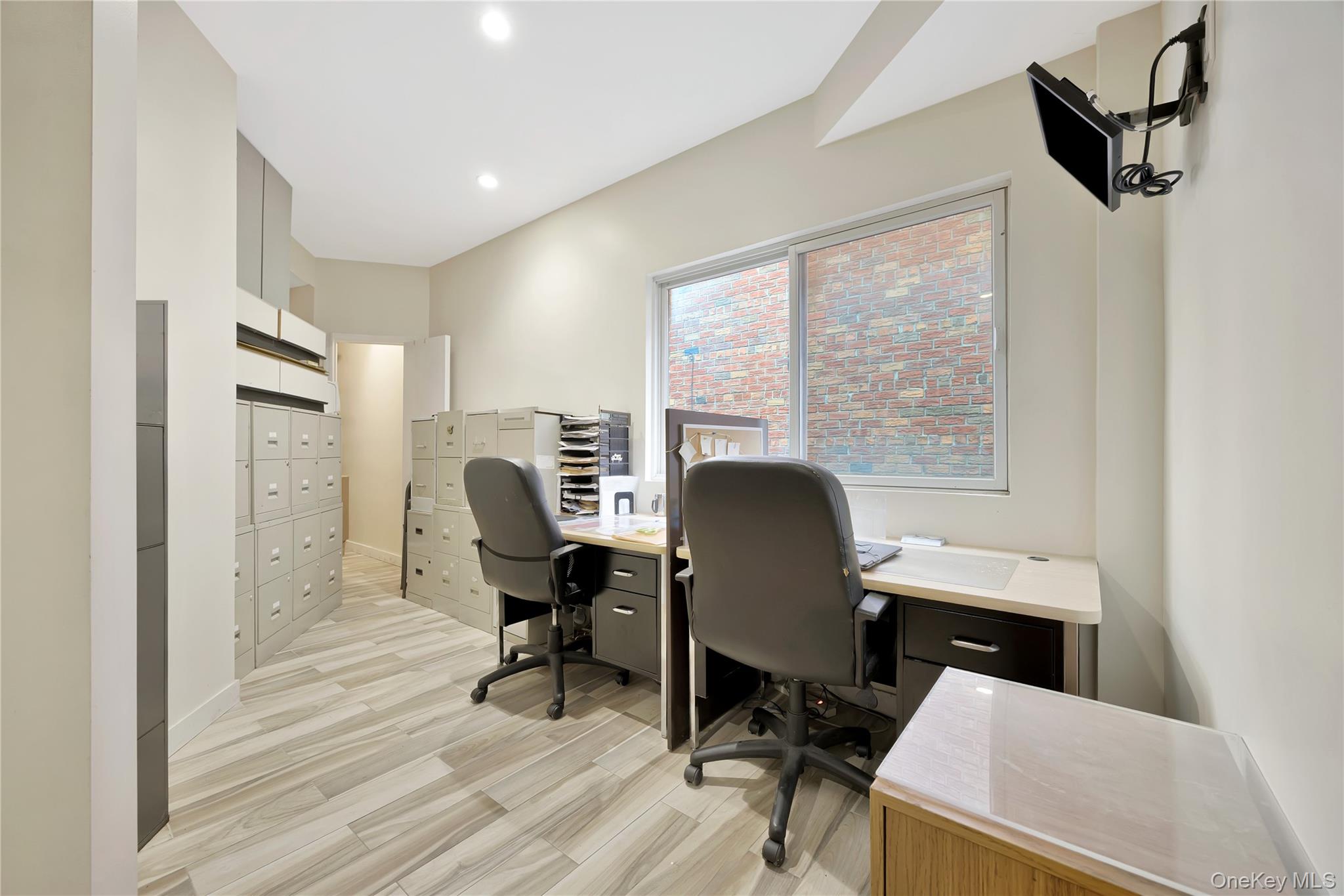 #14 photo, 143-11 Willets Point Boulevard, クイーンズ区 Whitestone , NY 11357