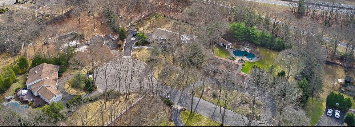 #8 photo, 9 Jeanine Court, Dix Hills , NY 11746