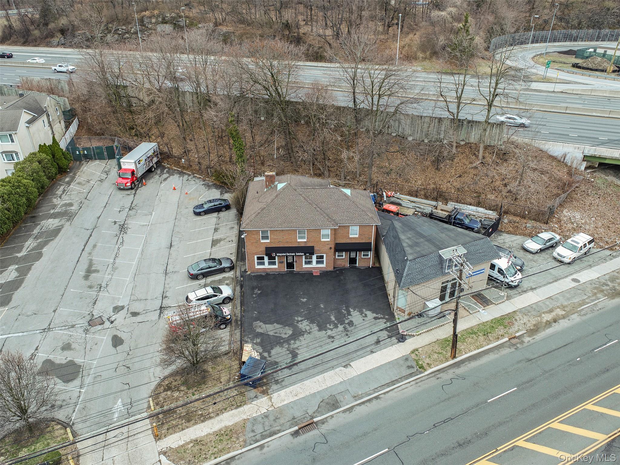 #2 photo, 1050 Mamaroneck Avenue, Mamaroneck , NY 10543