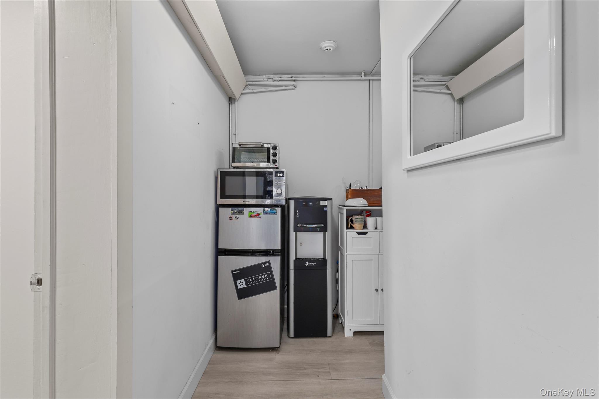 #8 photo, 1050 Mamaroneck Avenue, Mamaroneck , NY 10543