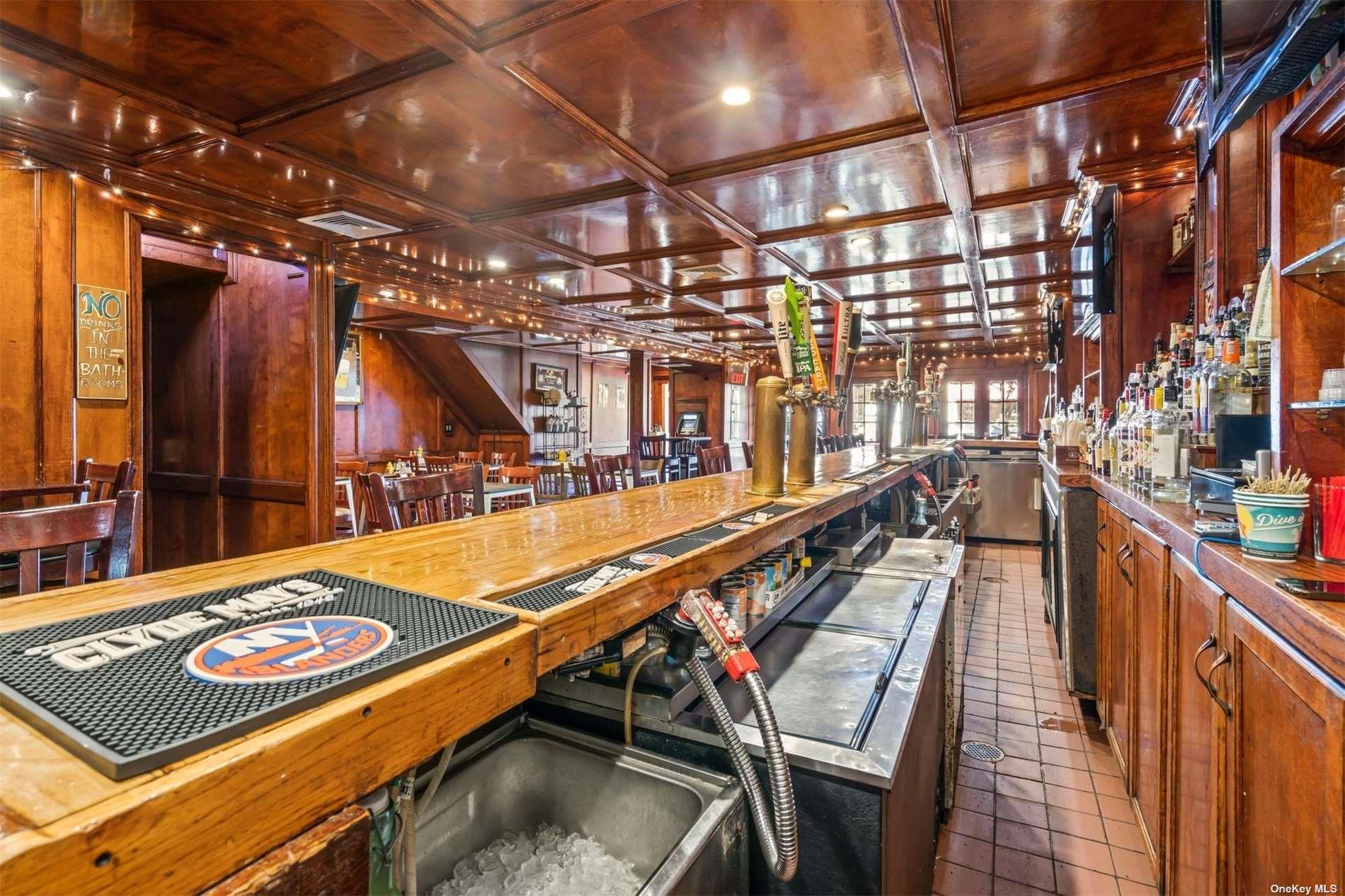 #16 photo, 8 Wall Street, 东长岛 亨廷顿 Huntington , NY 11743