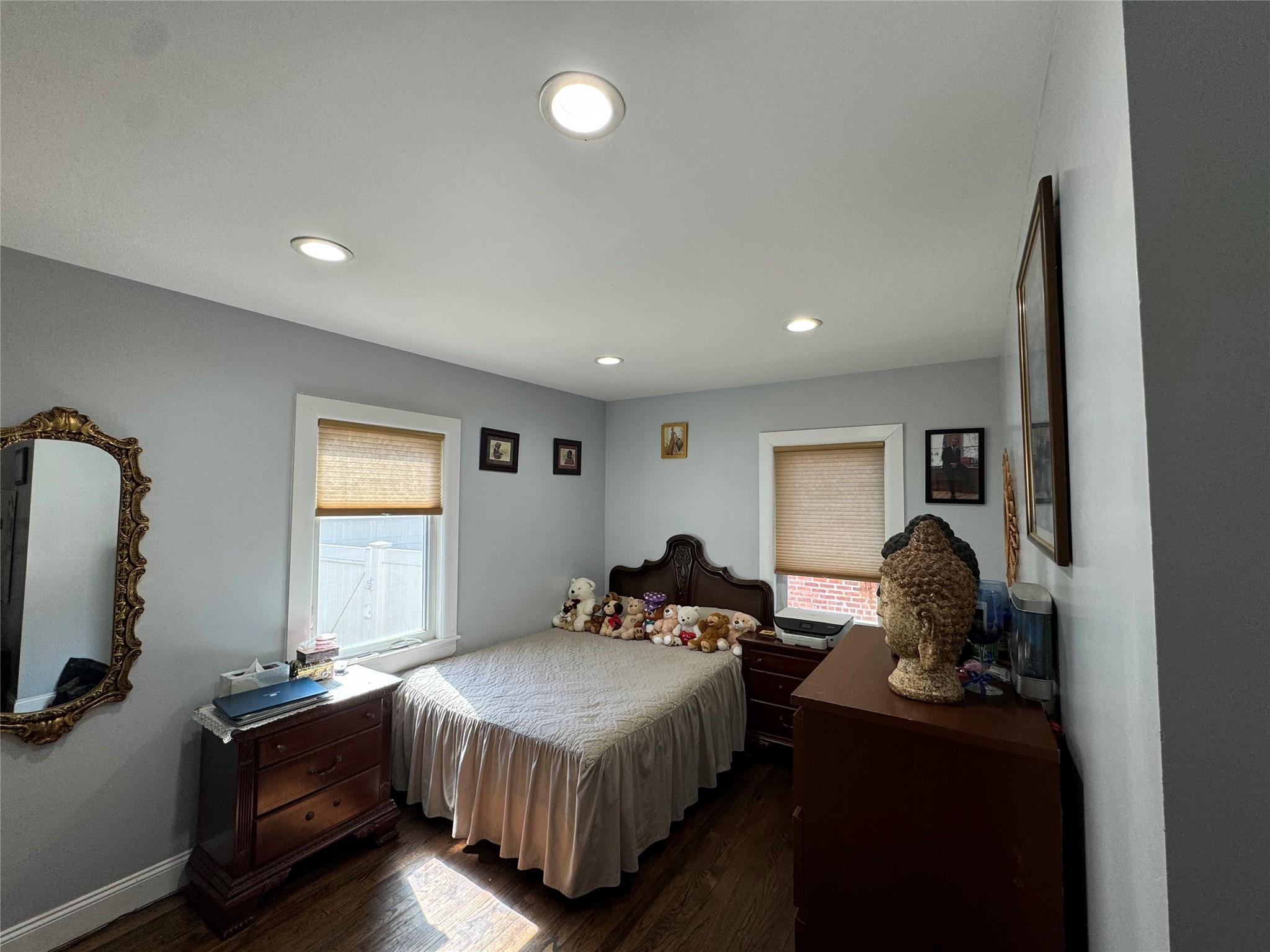 #4 photo, 11583 220th Street, 皇后区 Cambria Heights , NY 11411