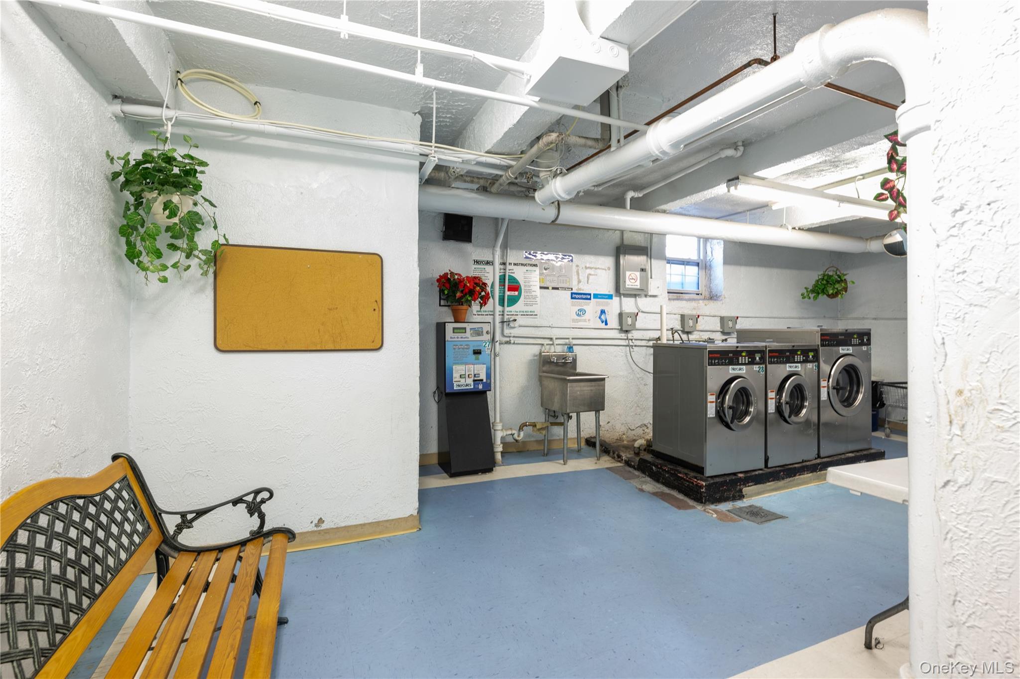 #12 photo, 140-35 Burden Crescent, クイーンズ区 Briarwood , NY 11435