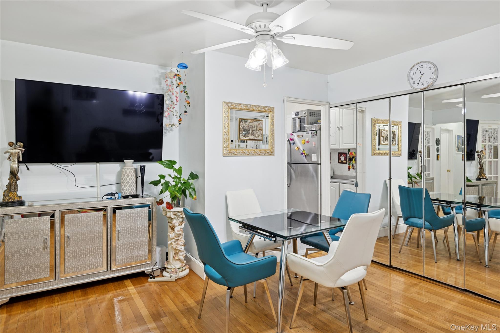 #3 photo, 140-35 Burden Crescent, クイーンズ区 Briarwood , NY 11435