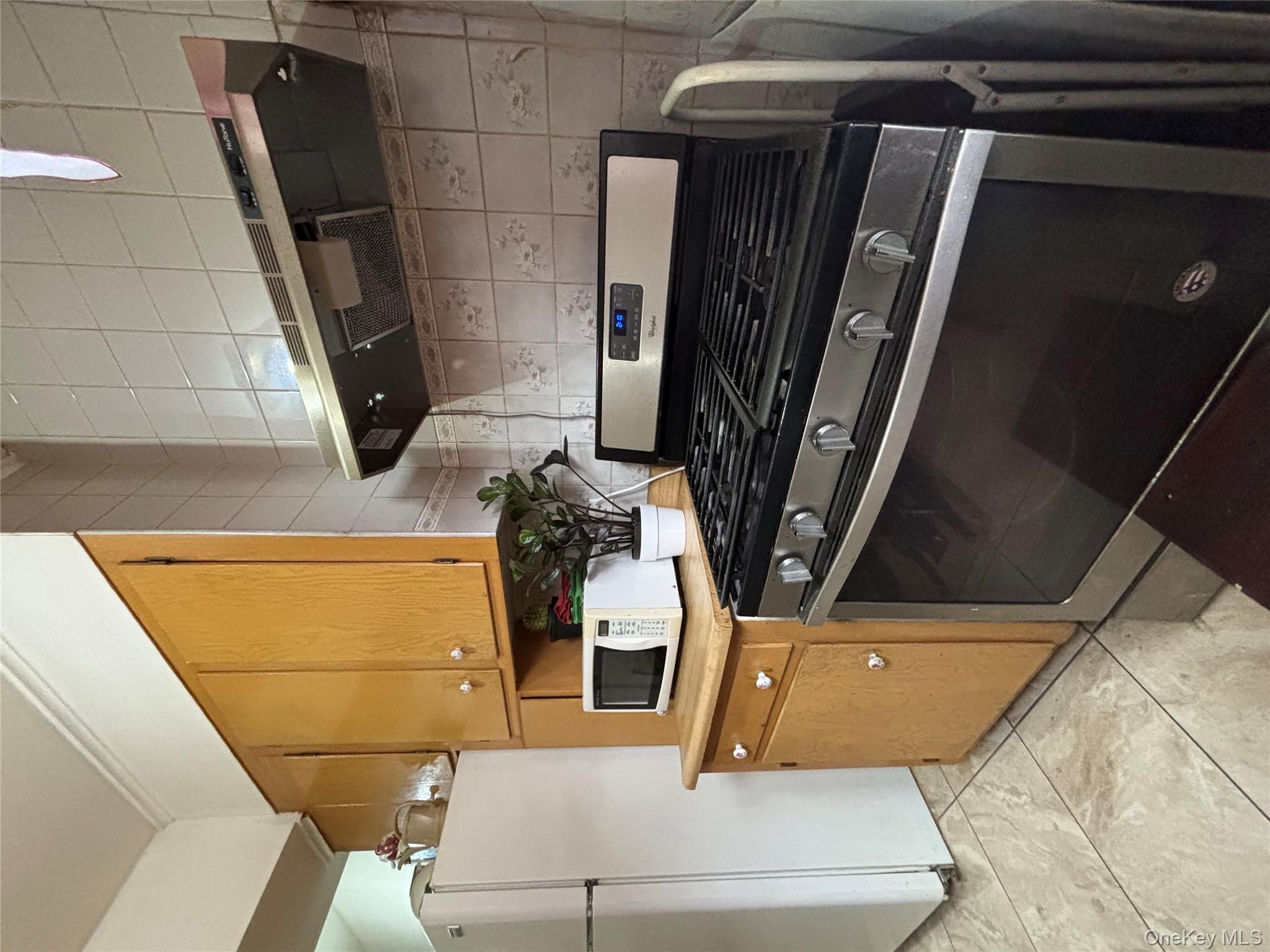 #19 photo, 740 E 232 Street, ブロンクス区 Bronx , NY 10466