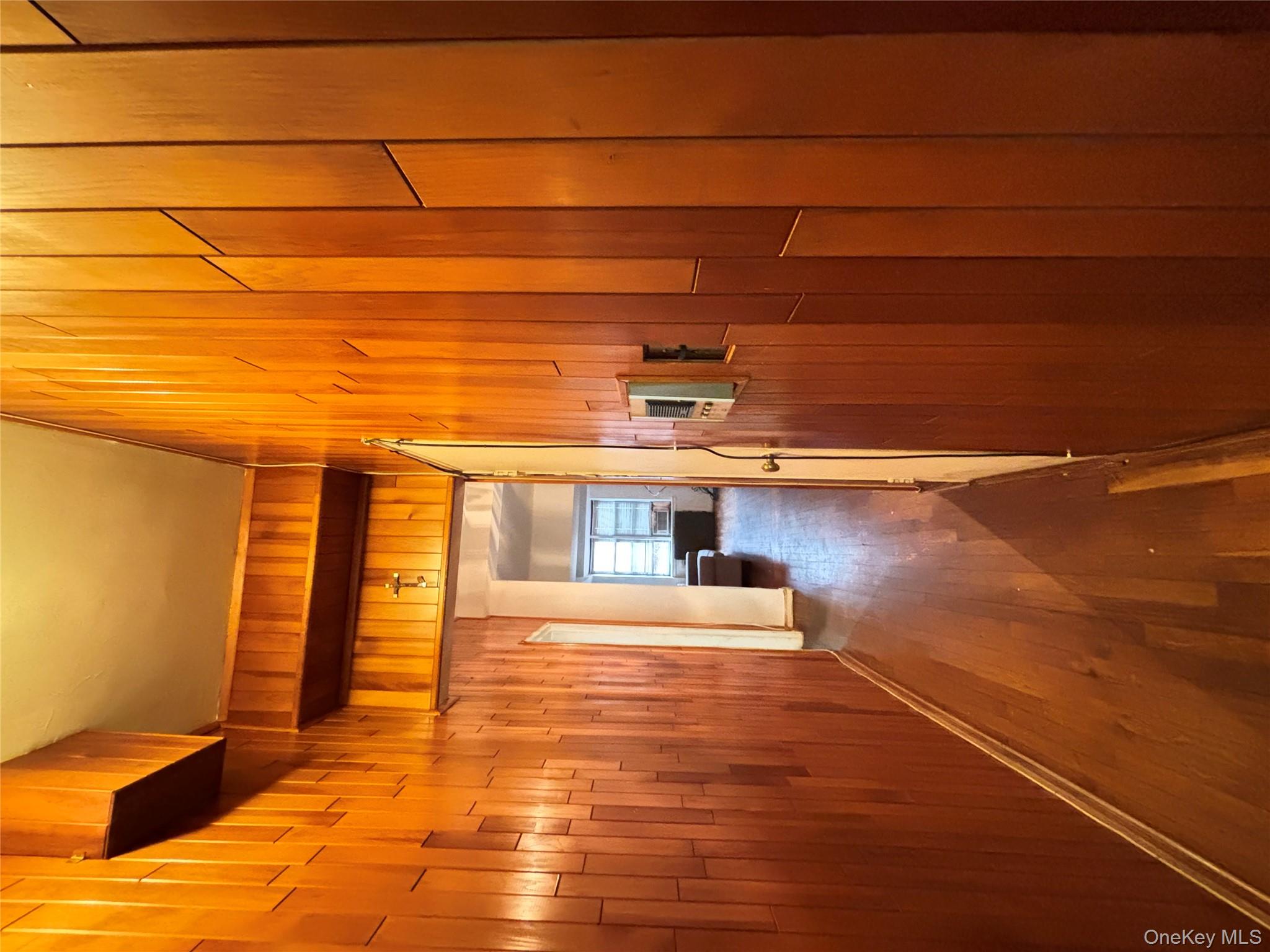 #5 photo, 740 E 232 Street, ブロンクス区 Bronx , NY 10466