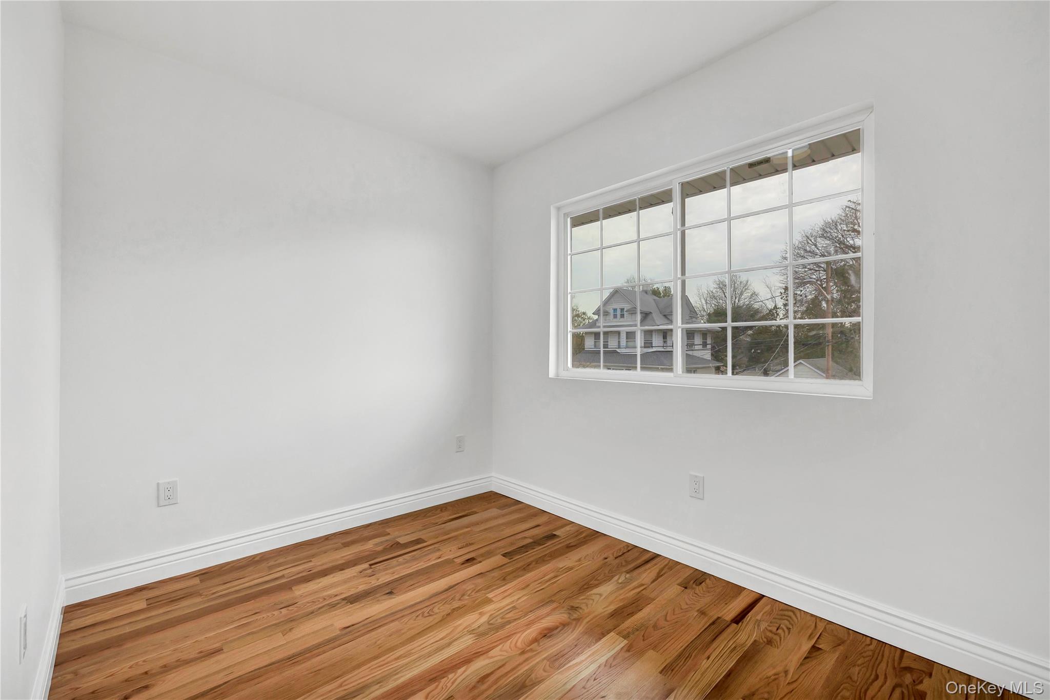 #15 photo, 29 Sterling Place, Hempstead , NY 11550