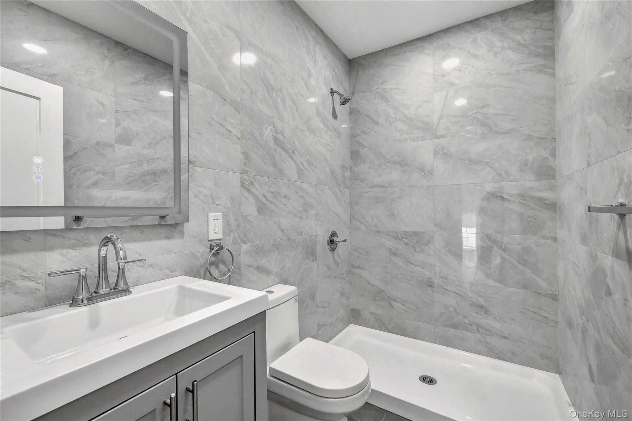 #18 photo, 29 Sterling Place, Hempstead , NY 11550