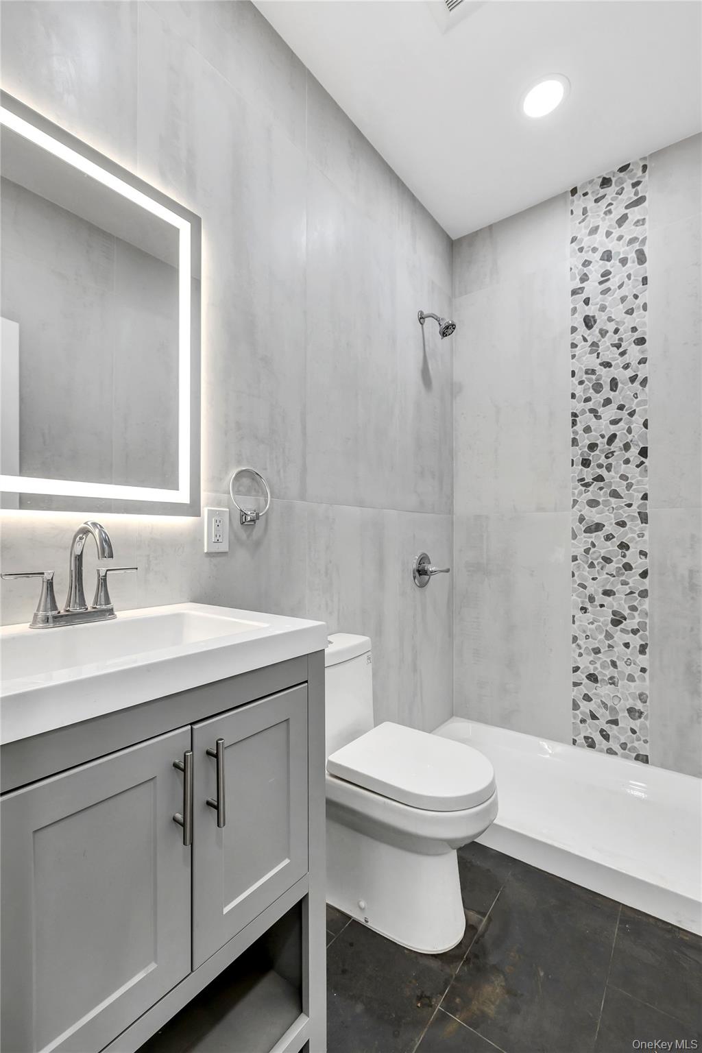 #7 photo, 29 Sterling Place, Hempstead , NY 11550