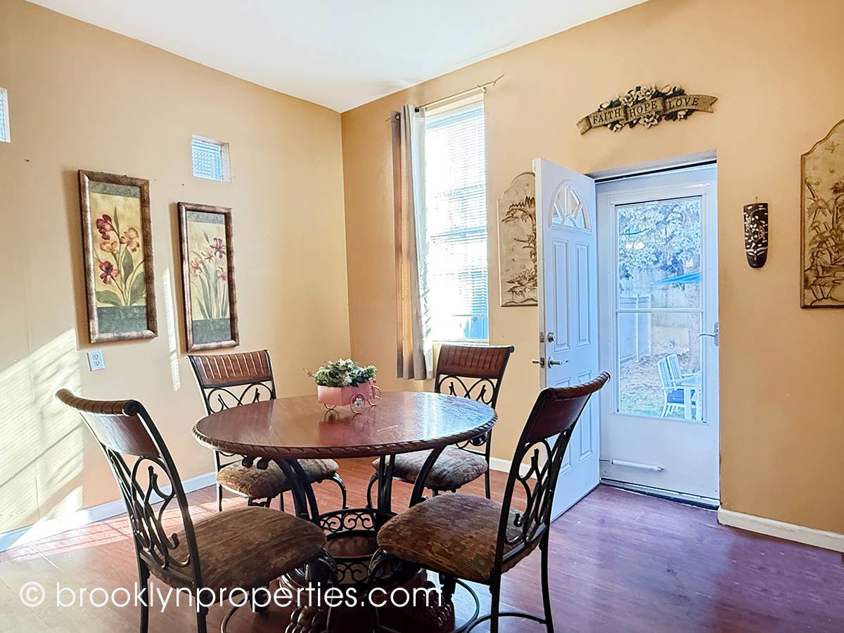 #10 photo, 2906 Voorhies Avenue, ブルックリン区 Sheepshead Bay , NY 11235