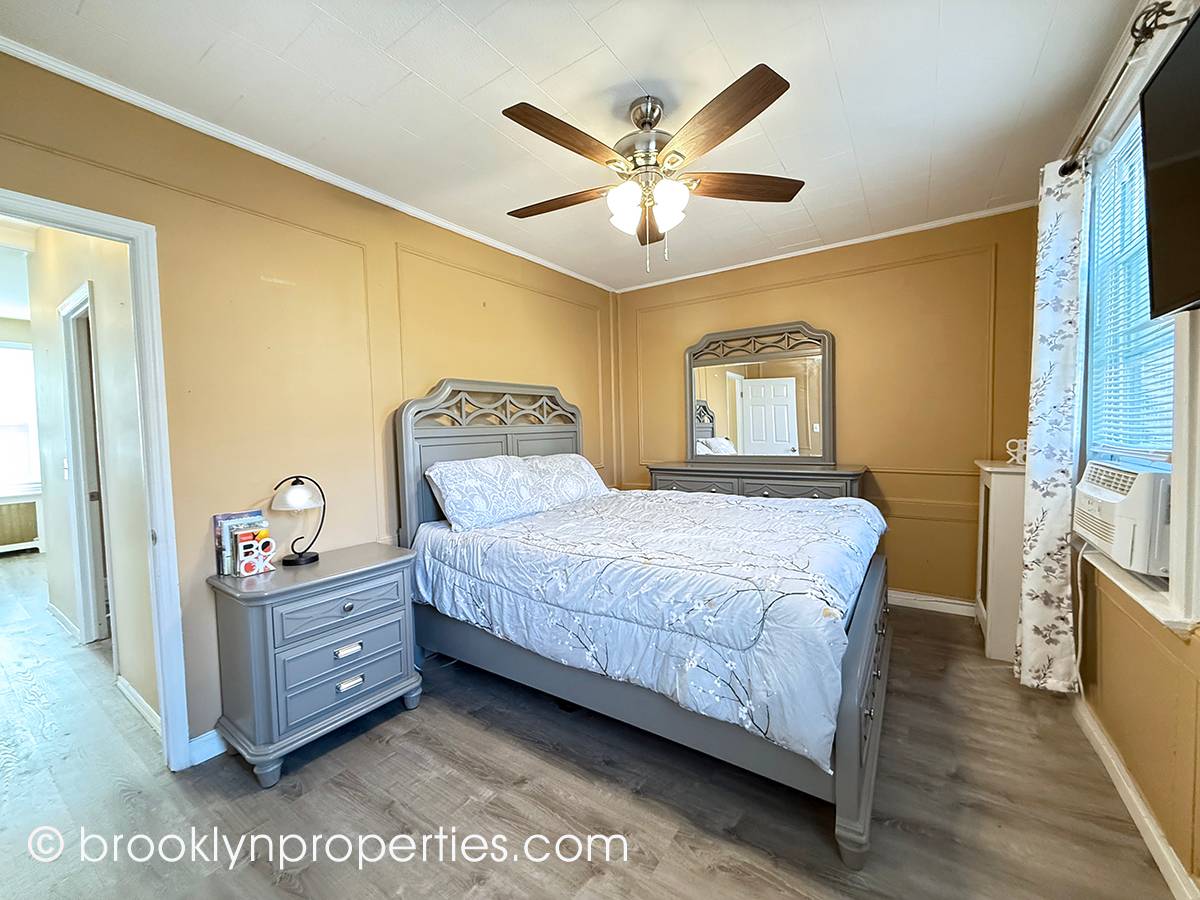 #14 photo, 2906 Voorhies Avenue, ブルックリン区 Sheepshead Bay , NY 11235