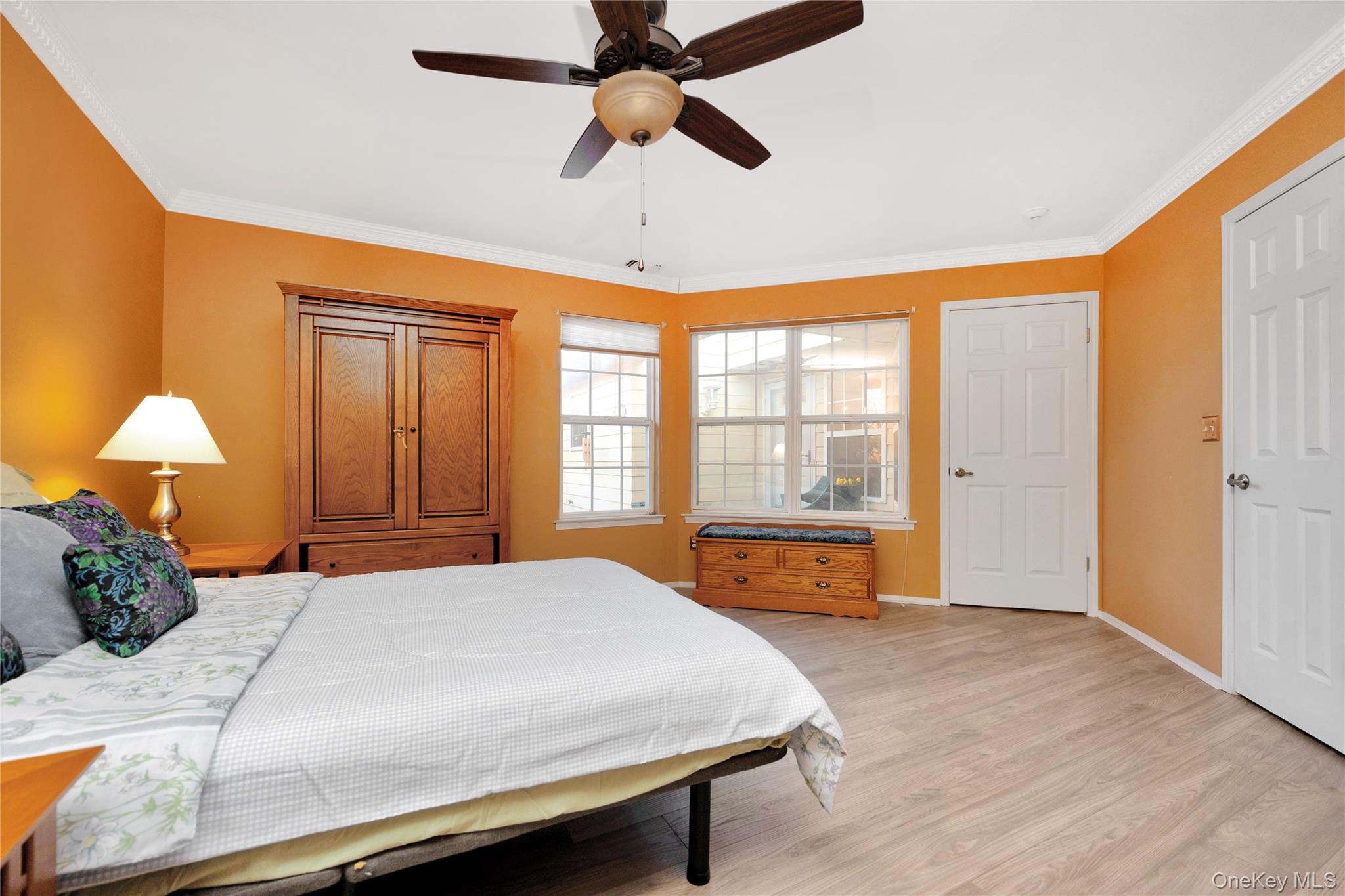 #10 photo, 36 Theodore Drive, サフォーク郡 Coram , NY 11727