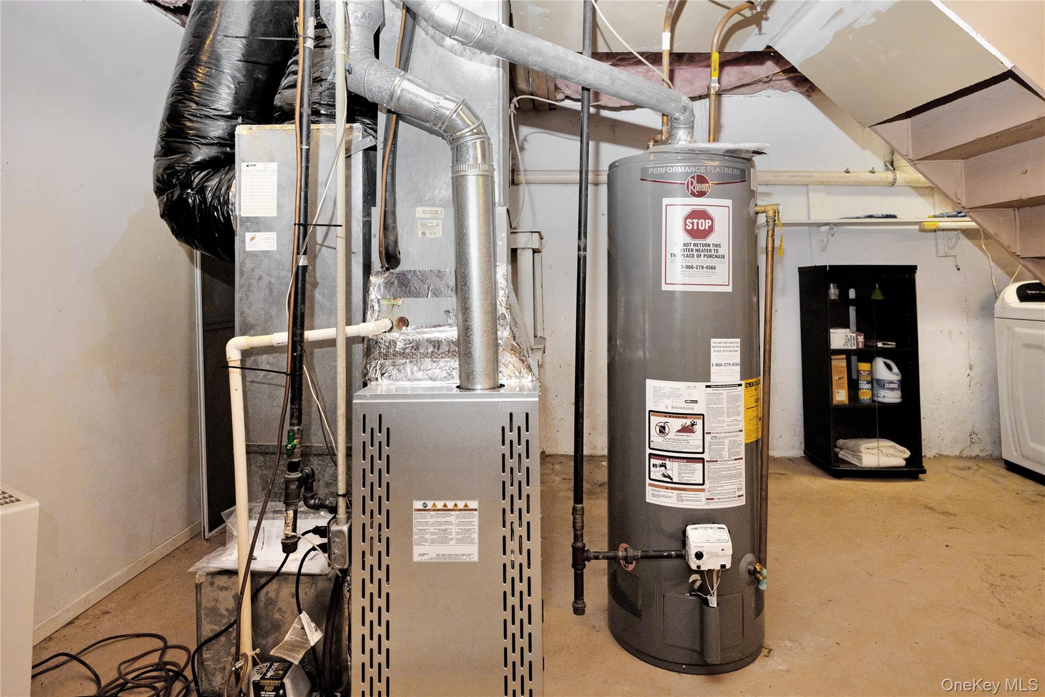 #14 photo, 36 Theodore Drive, サフォーク郡 Coram , NY 11727