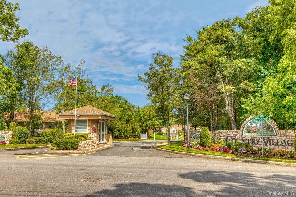 #19 photo, 36 Theodore Drive, サフォーク郡 Coram , NY 11727