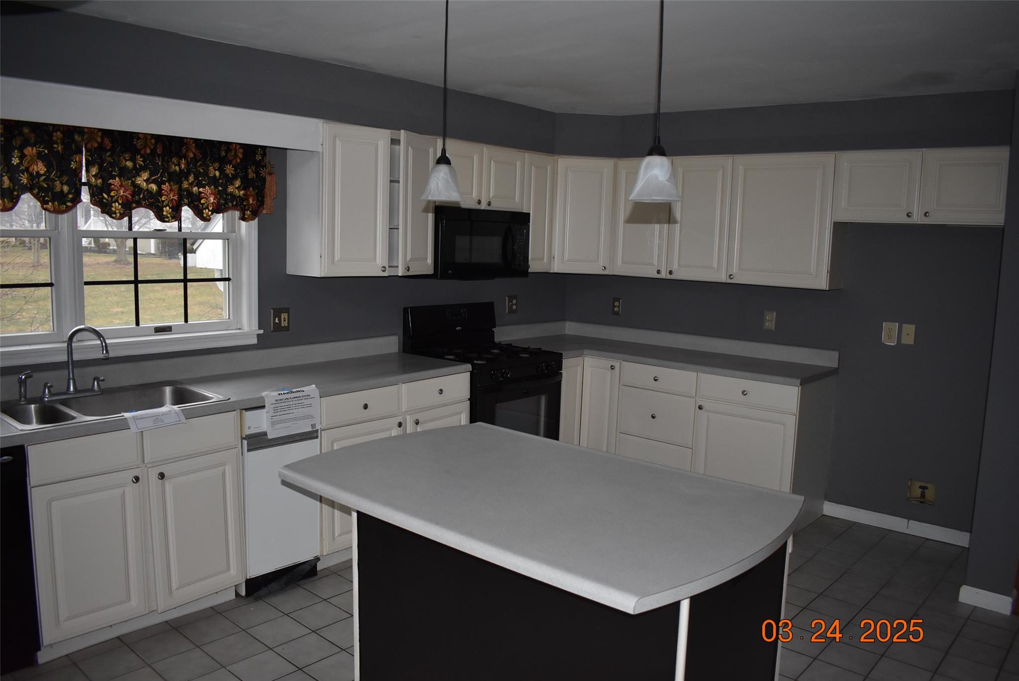 #8 photo, 203 Windsor Road, Fishkill , NY 12524