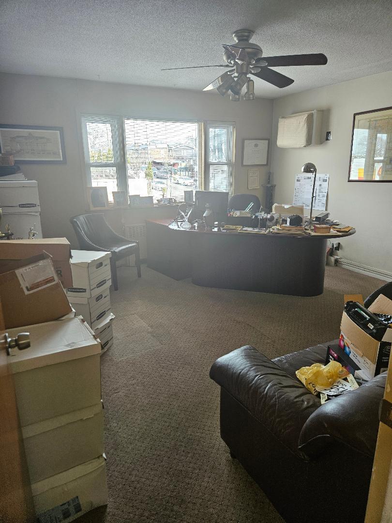 #7 photo, 9216 Astoria Boulevard, クイーンズ区 East Elmhurst , NY 11369