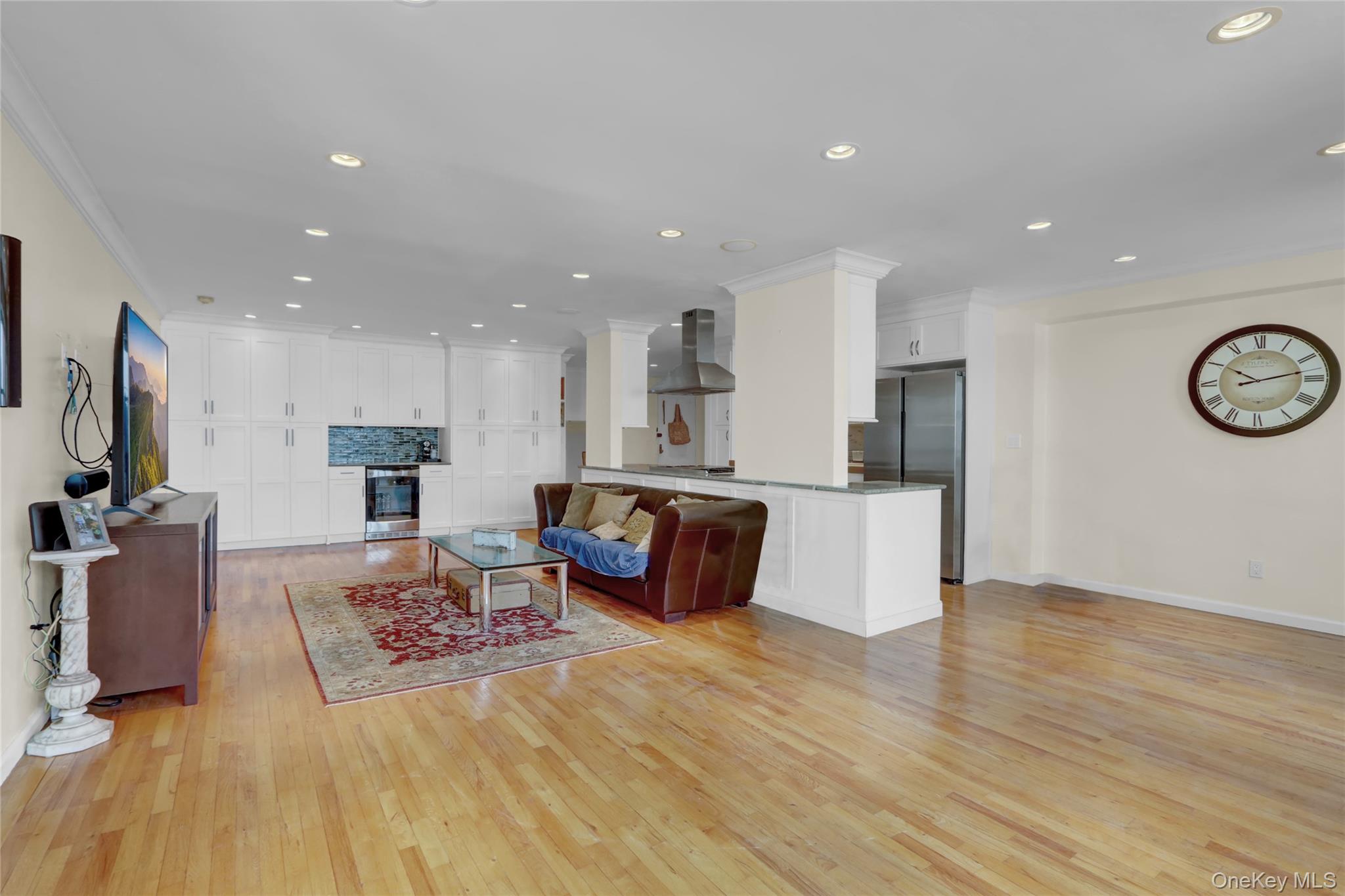 #10 photo, 750 Shore Road, ナッソー郡 Long Beach , NY 11561