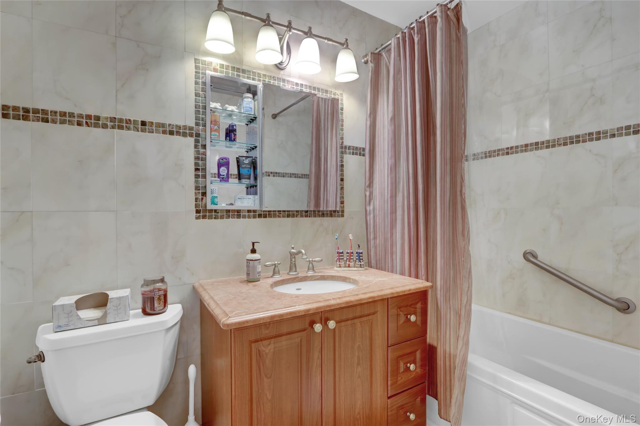 #13 photo, 750 Shore Road, ナッソー郡 Long Beach , NY 11561