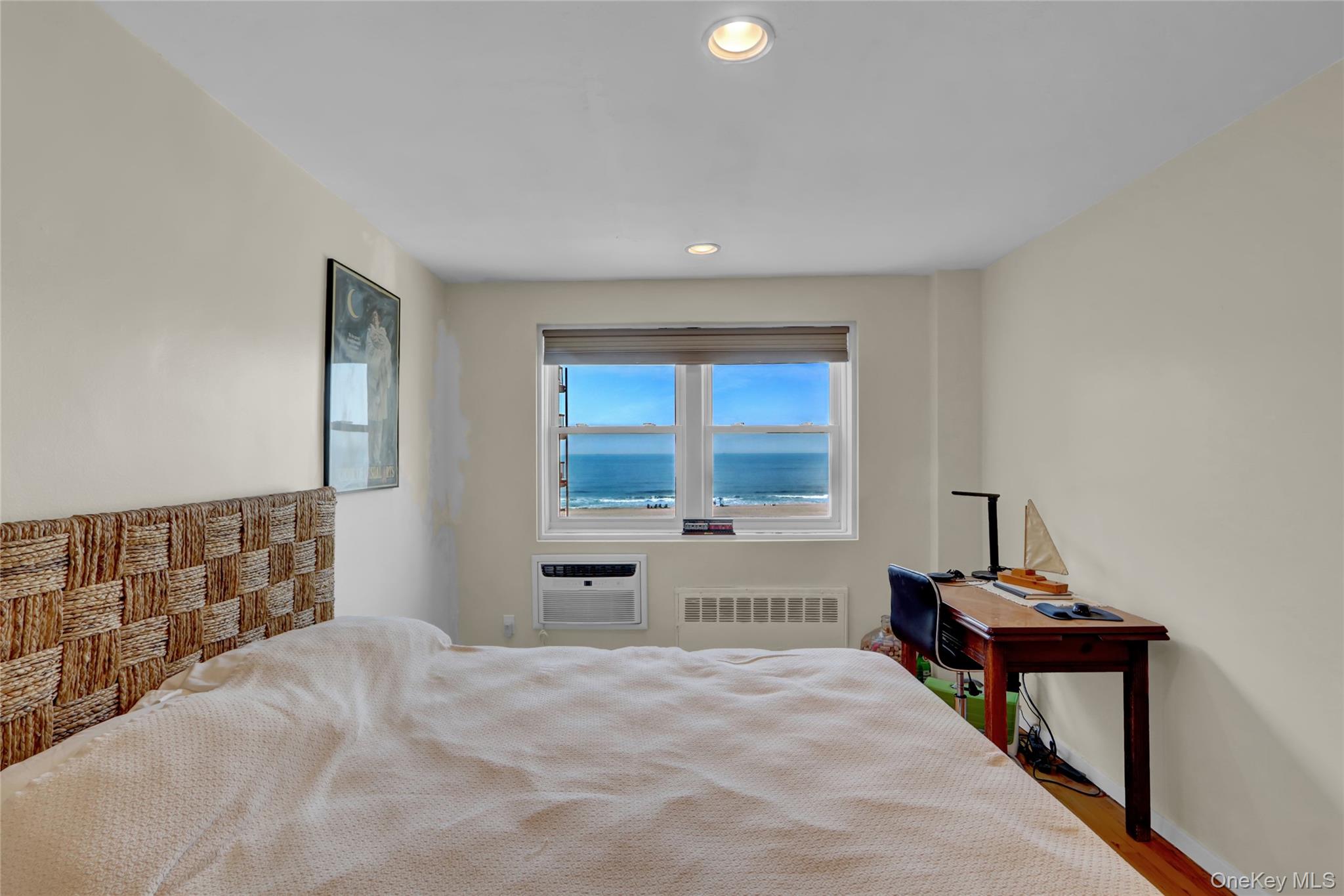 #16 photo, 750 Shore Road, ナッソー郡 Long Beach , NY 11561