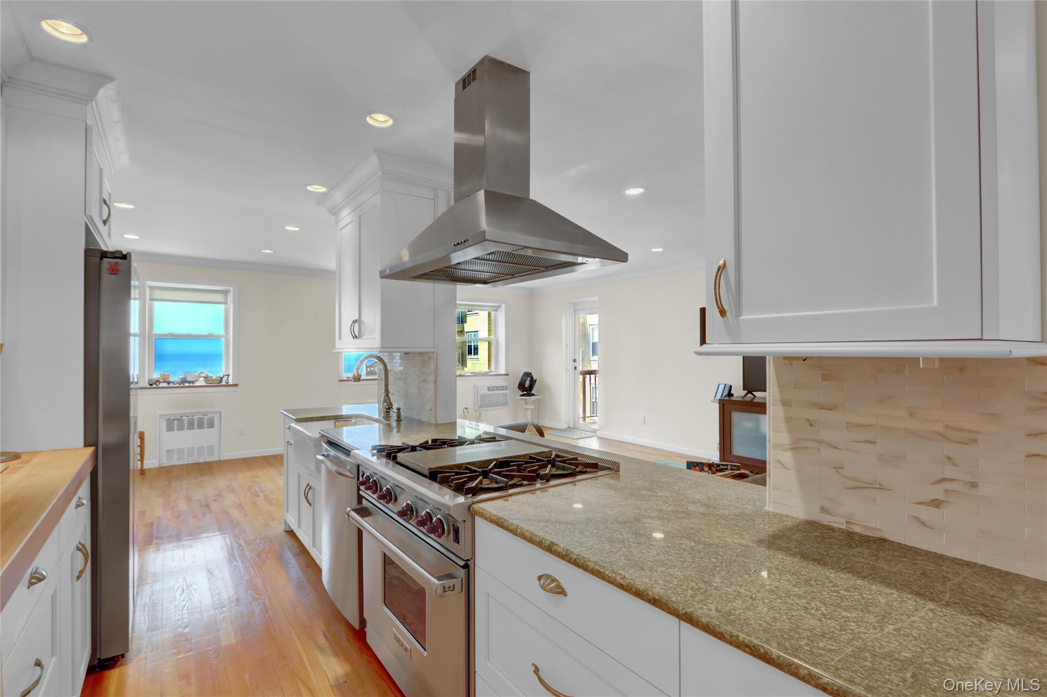 #9 photo, 750 Shore Road, ナッソー郡 Long Beach , NY 11561