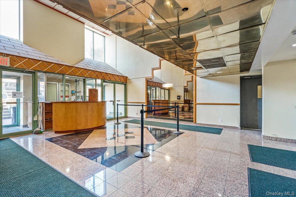 #18 photo, 97-12 63rd Drive, クイーンズ区 Rego Park , NY 11374