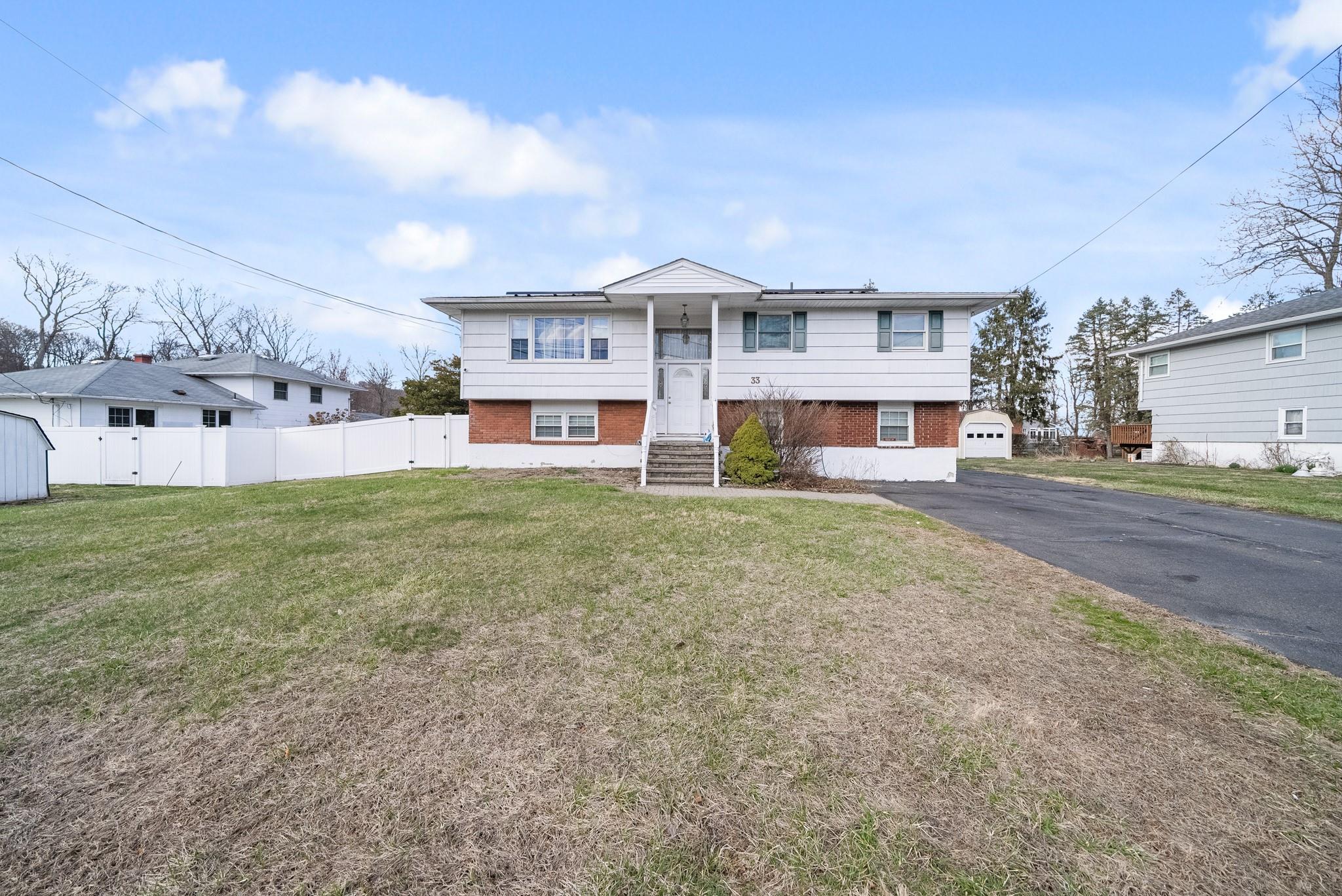 #4 photo, 33 De Halve Maen Drive, Stony Point , NY 10980