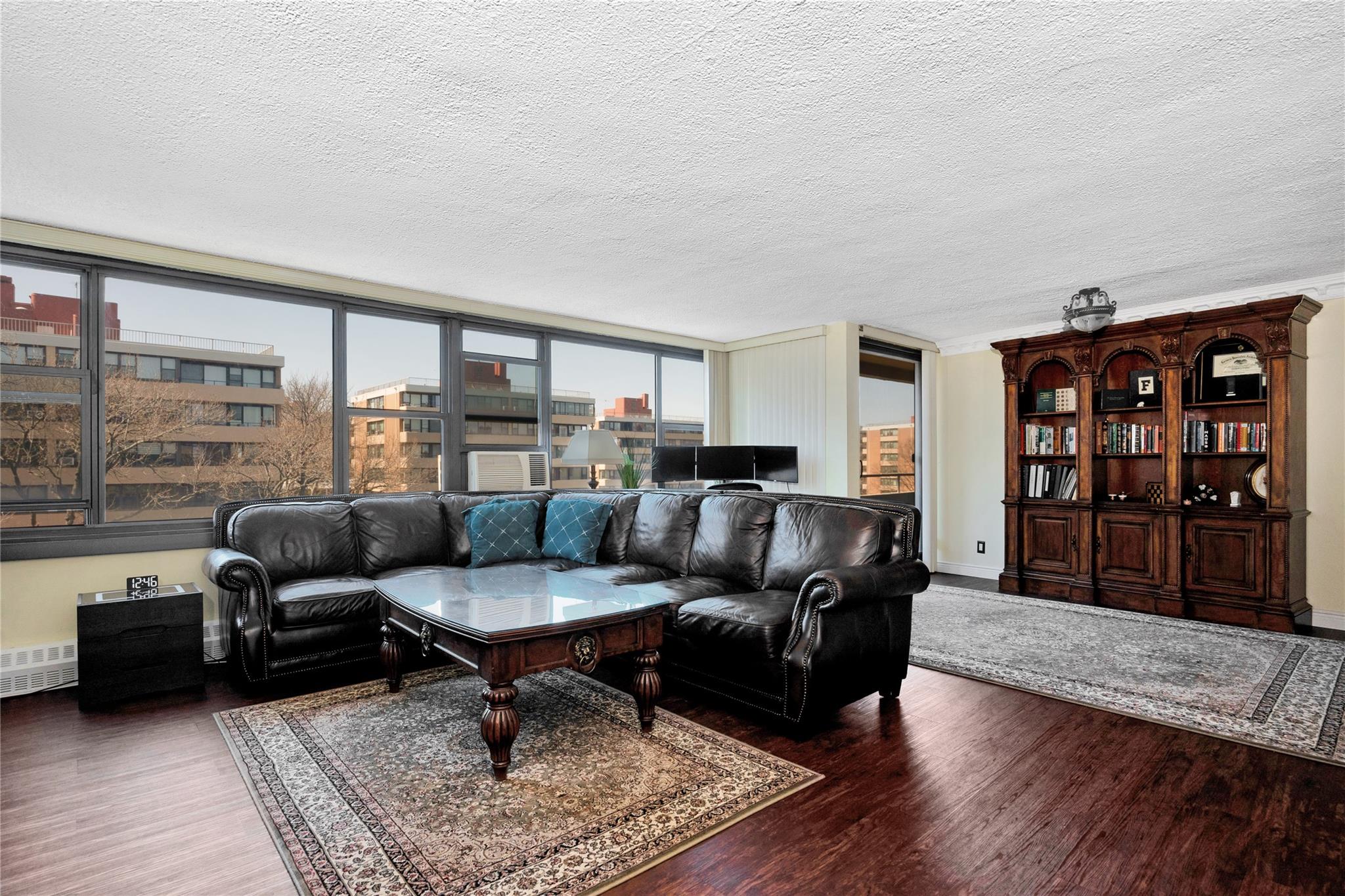 #2 photo, 168-01 12, クイーンズ区 Beechhurst , NY 11357