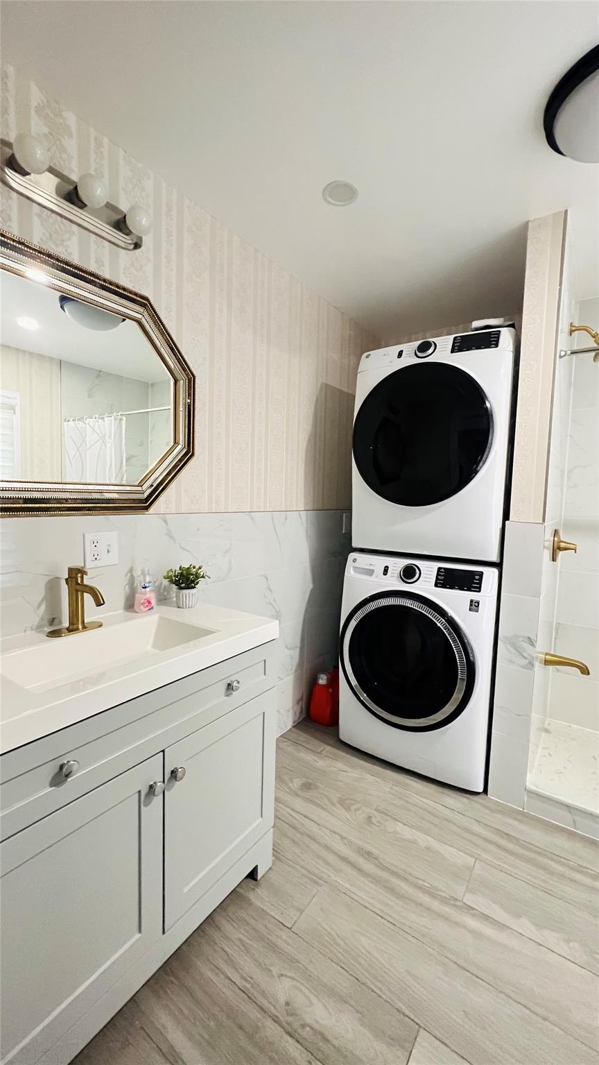 #17 photo, 2415 Route 145, Durham , NY 12423