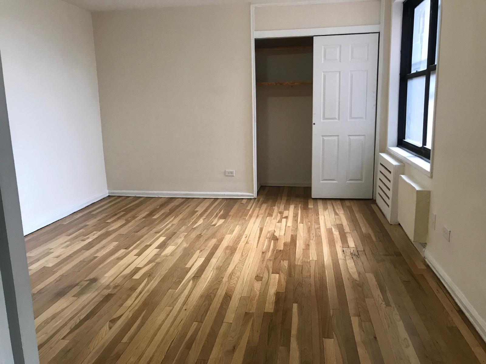 #30 photo, 1165 East 54th Street, #5T, ブルックリン区 Flatlands , NY 11234