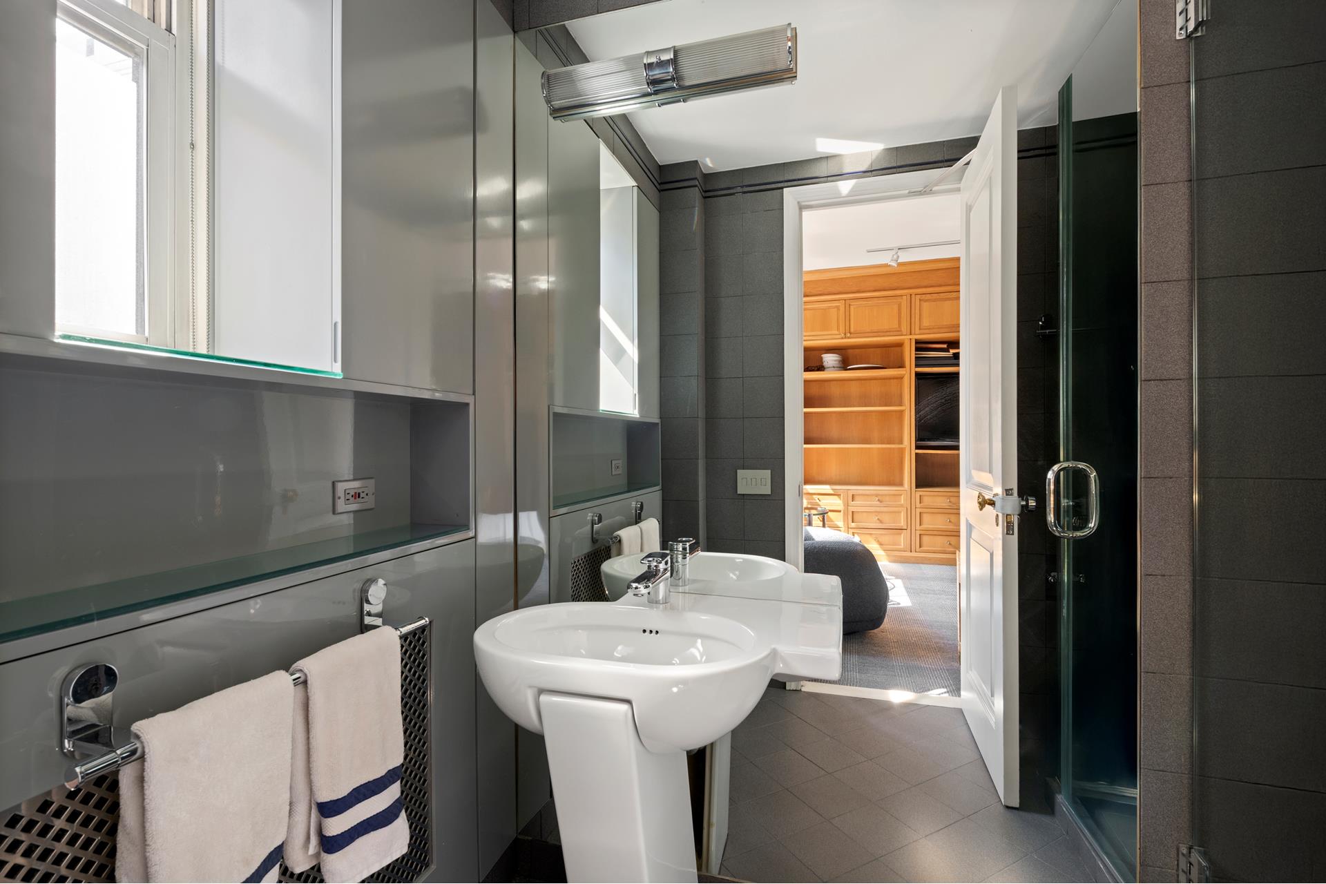 #16 photo, 860 PARK Avenue, マンハッタン Lenox Hill , NY 10075