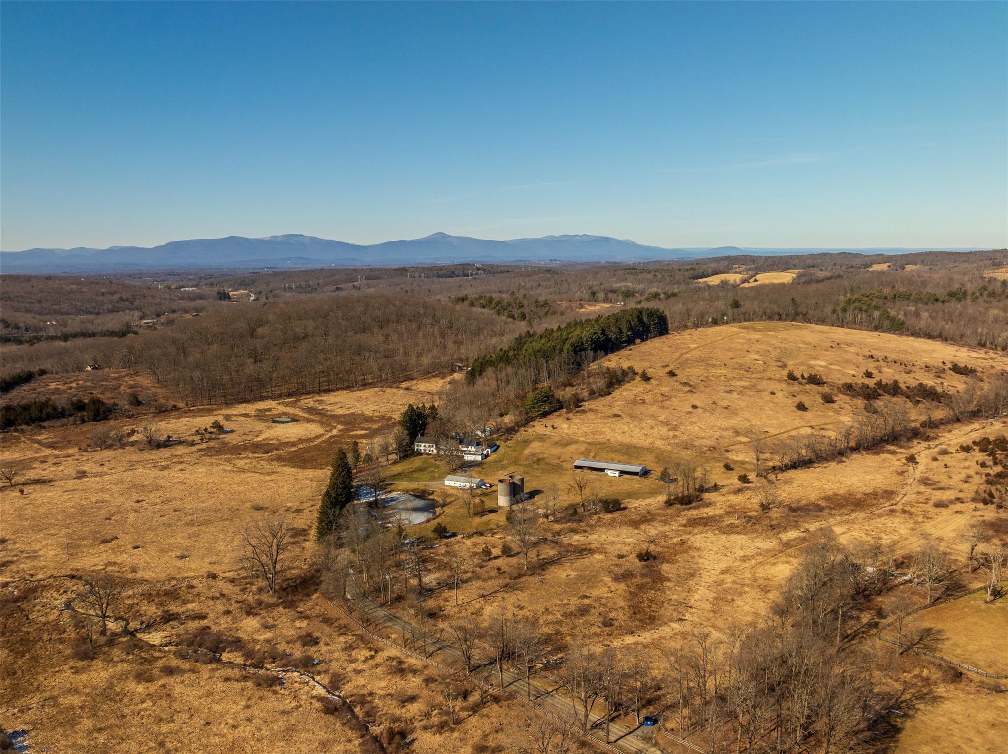 #20 photo, State Route 199 Road, Red Hook , NY 12571