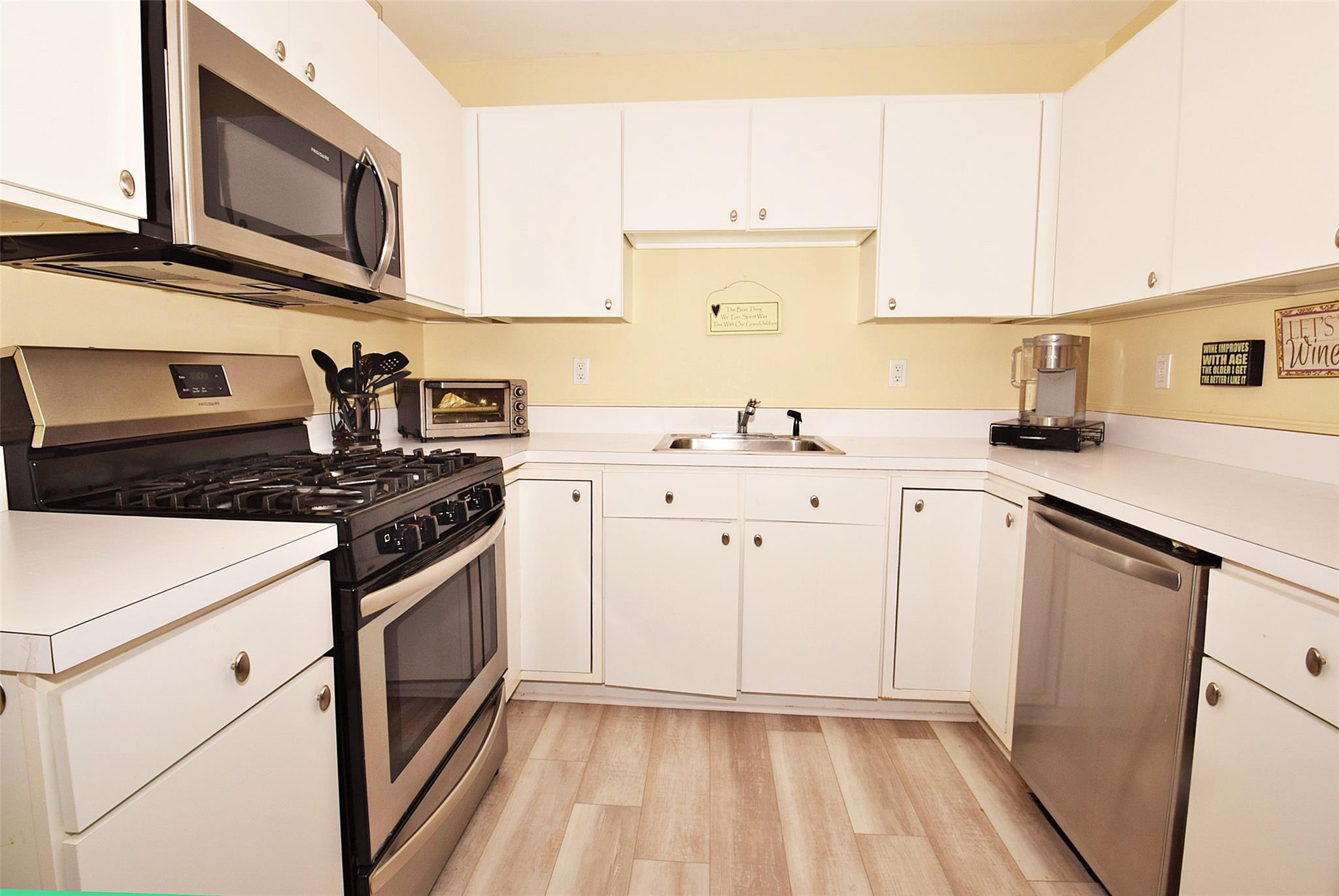 #6 photo, 822 Portofino Place, サフォーク郡 Melville , NY 11747